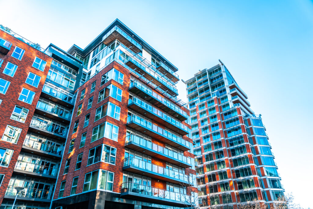 Freeholds apartments with balconies in battersea, london